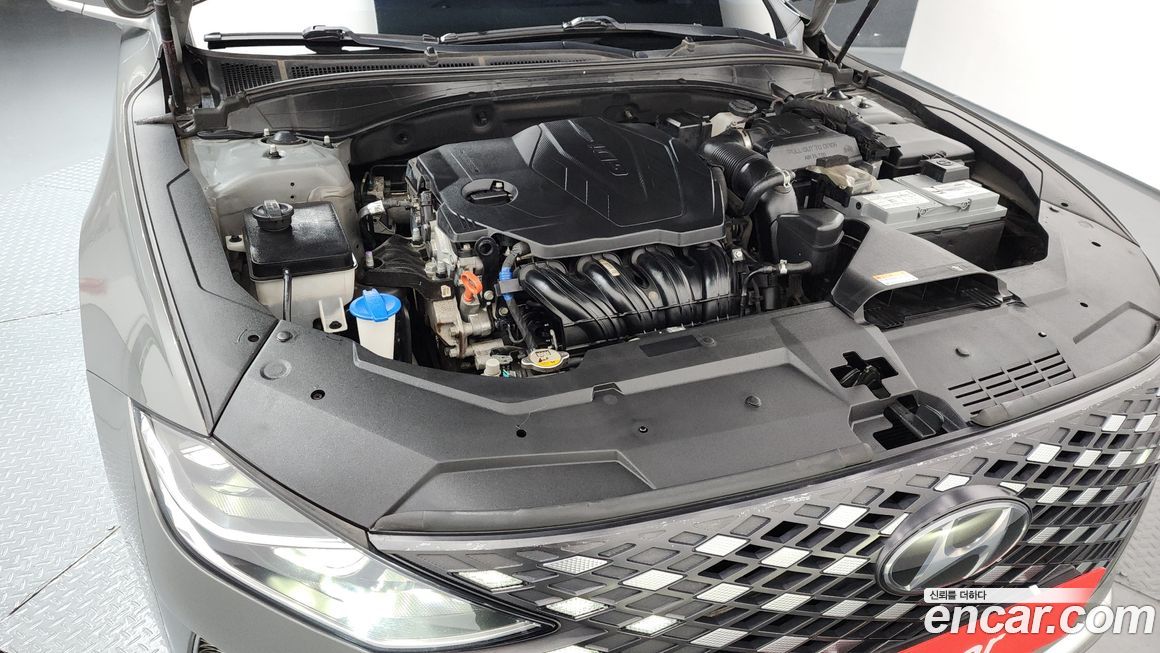 Hyundai Grandeur 2020