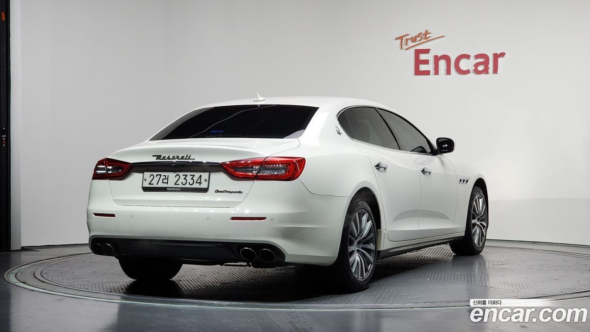 Maserati Quattroporte 2017