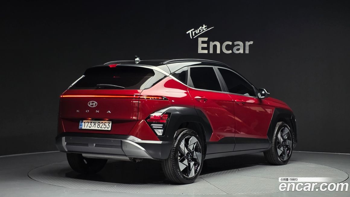 Hyundai Kona 2025