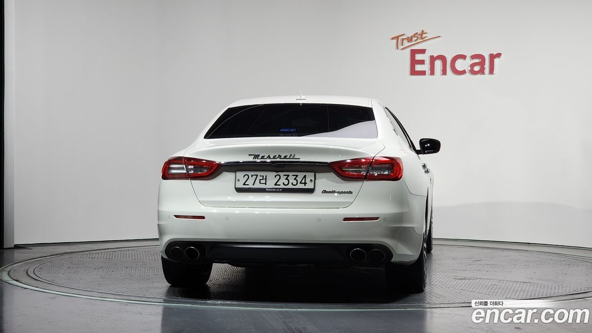 Maserati Quattroporte 2017