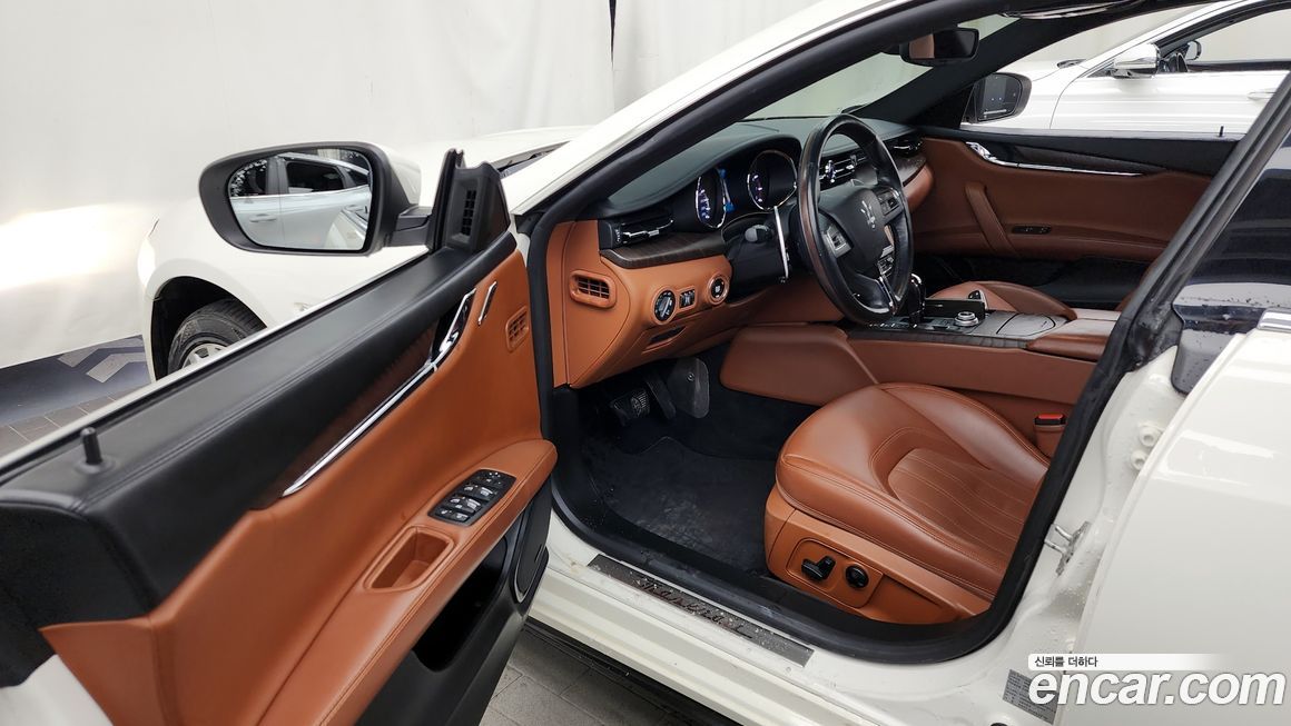 Maserati Quattroporte 2017