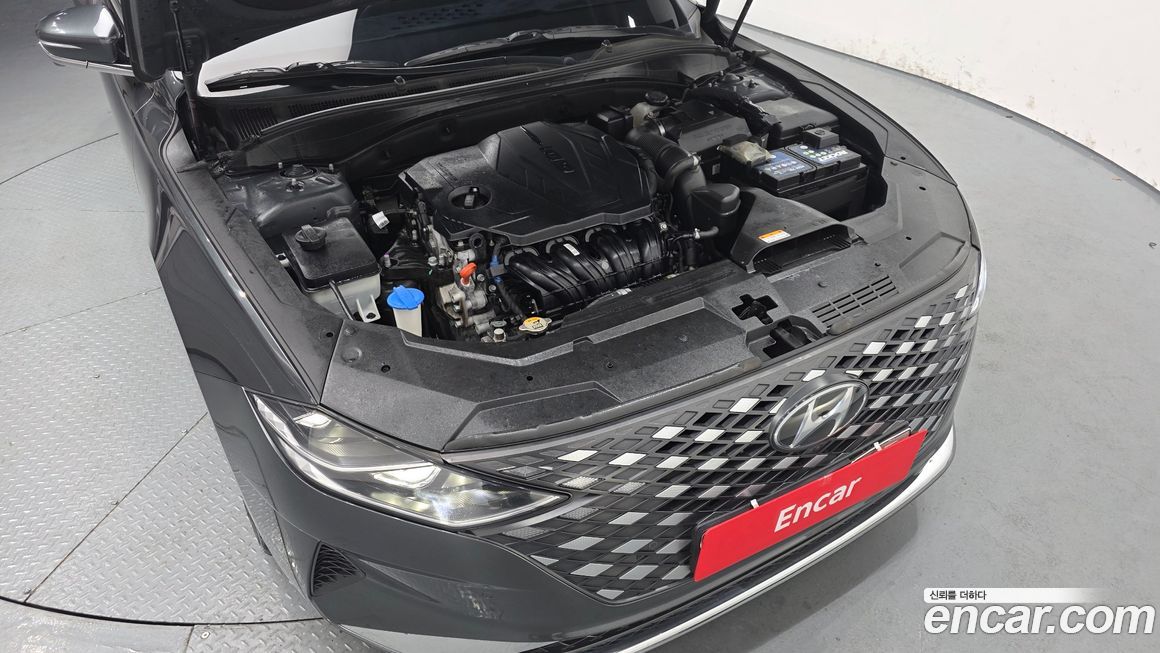 Hyundai Grandeur 2020