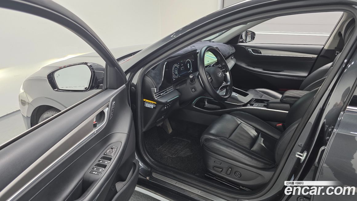 Hyundai Grandeur 2020