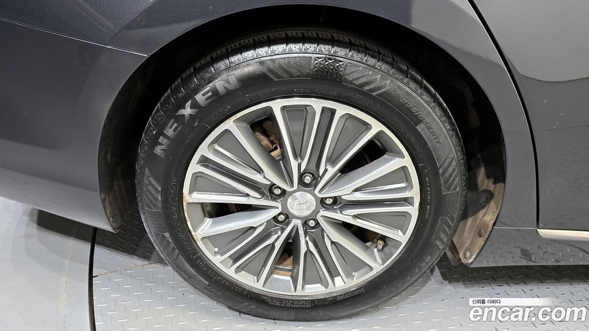 Hyundai Grandeur 2019