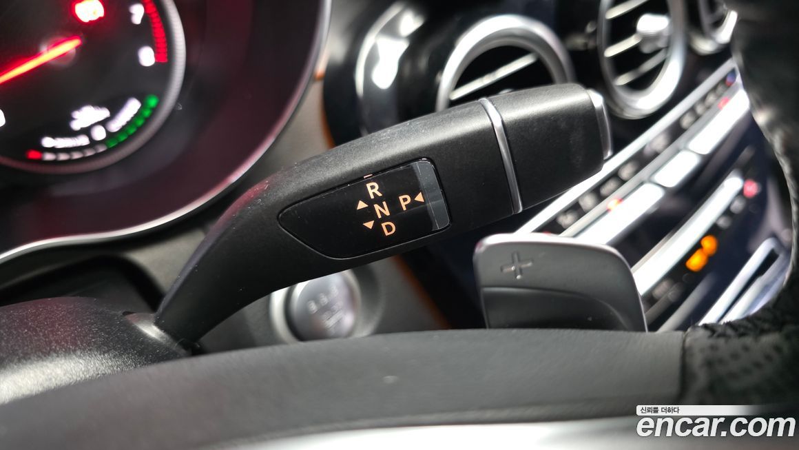 Mercedes-Benz C-Class 2018