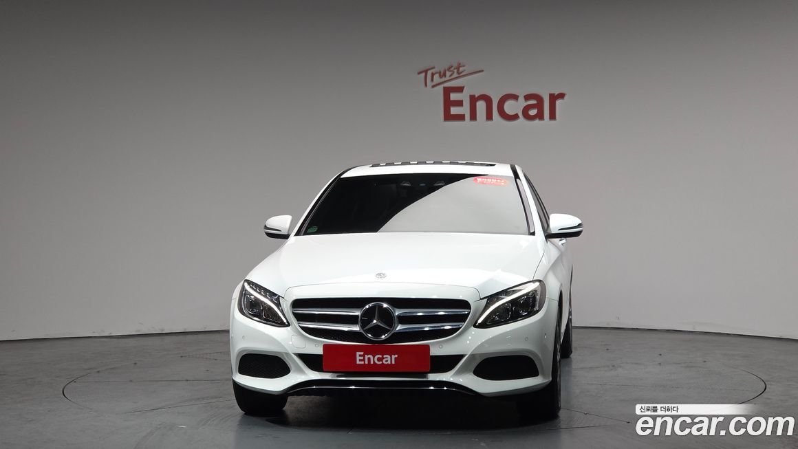 Mercedes-Benz C-Class 2018