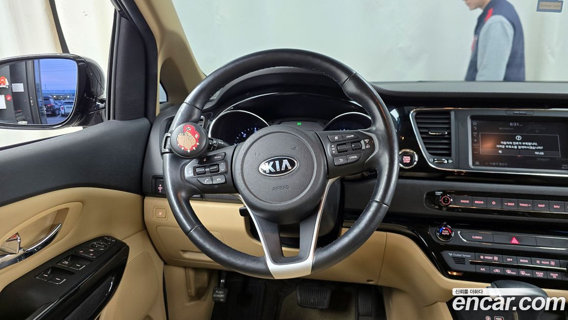 Kia Canival 2019