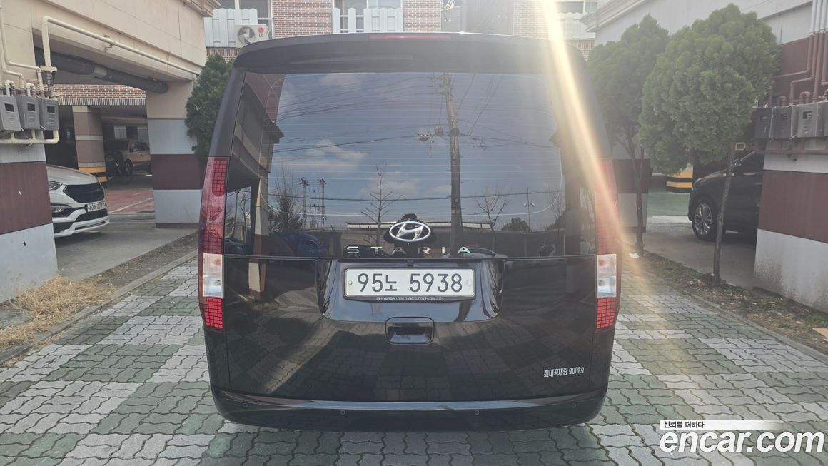 Hyundai Staria 2022