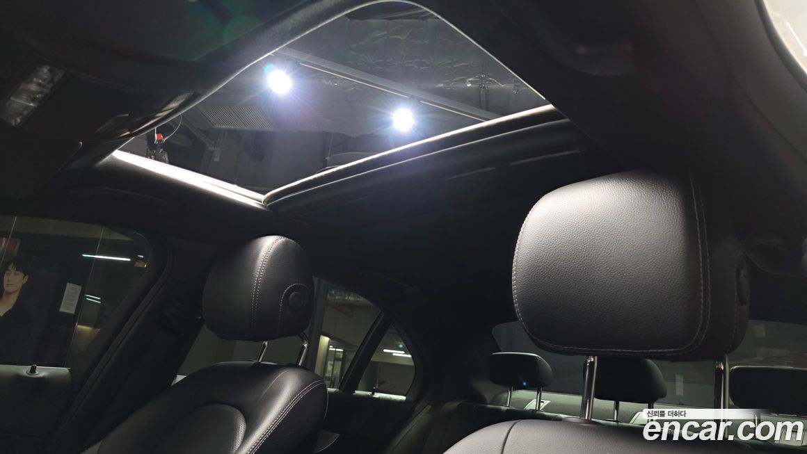 Mercedes-Benz C-Class 2018