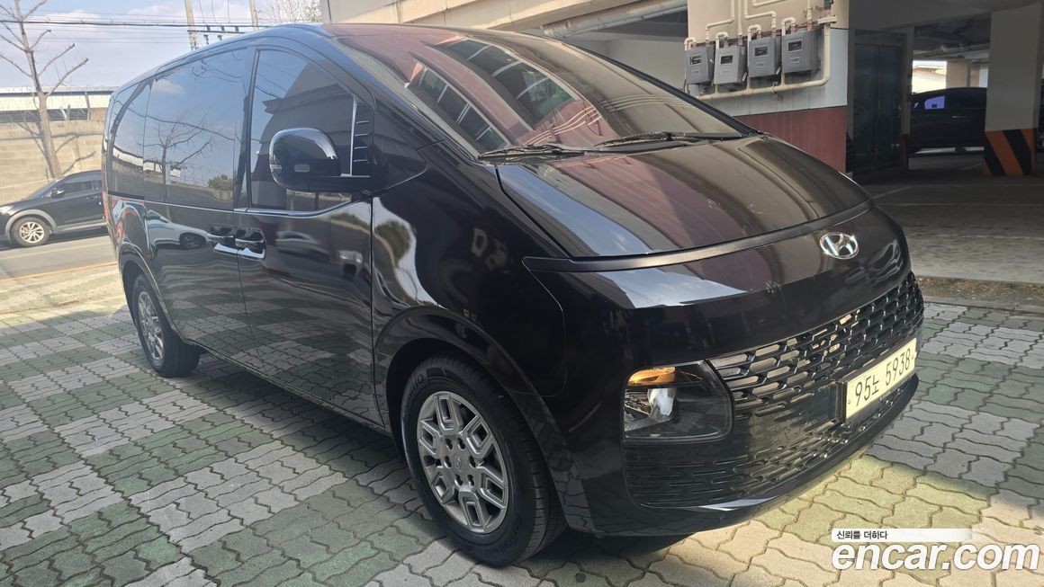Hyundai Staria 2022