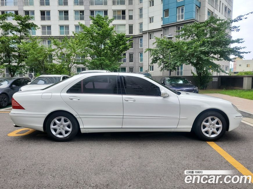 Mercedes-Benz S-Class 2000