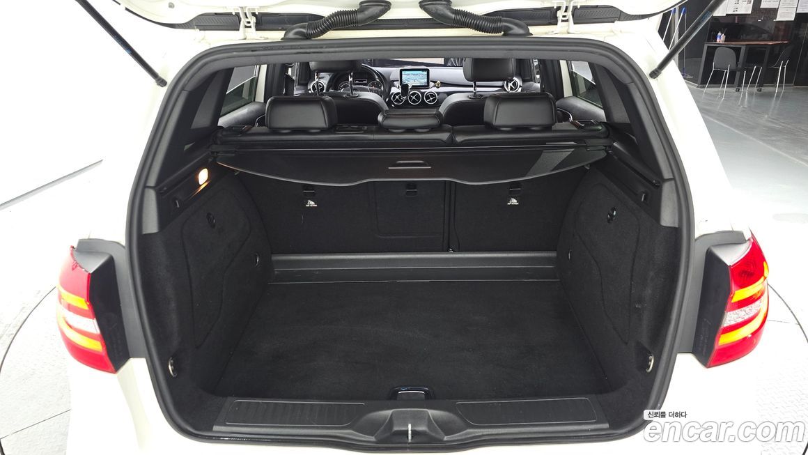 Mercedes-Benz B-Class 2015