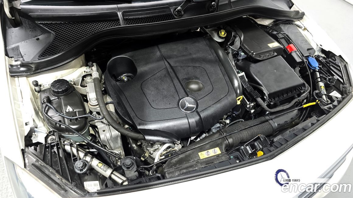 Mercedes-Benz B-Class 2015