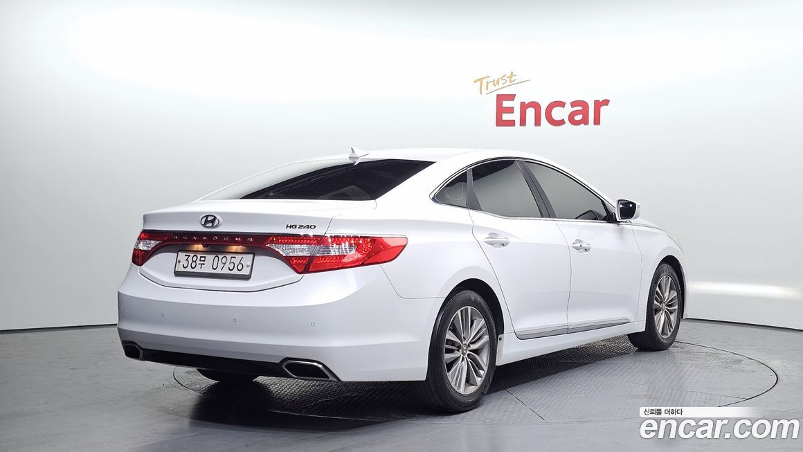 Hyundai Grandeur 2016
