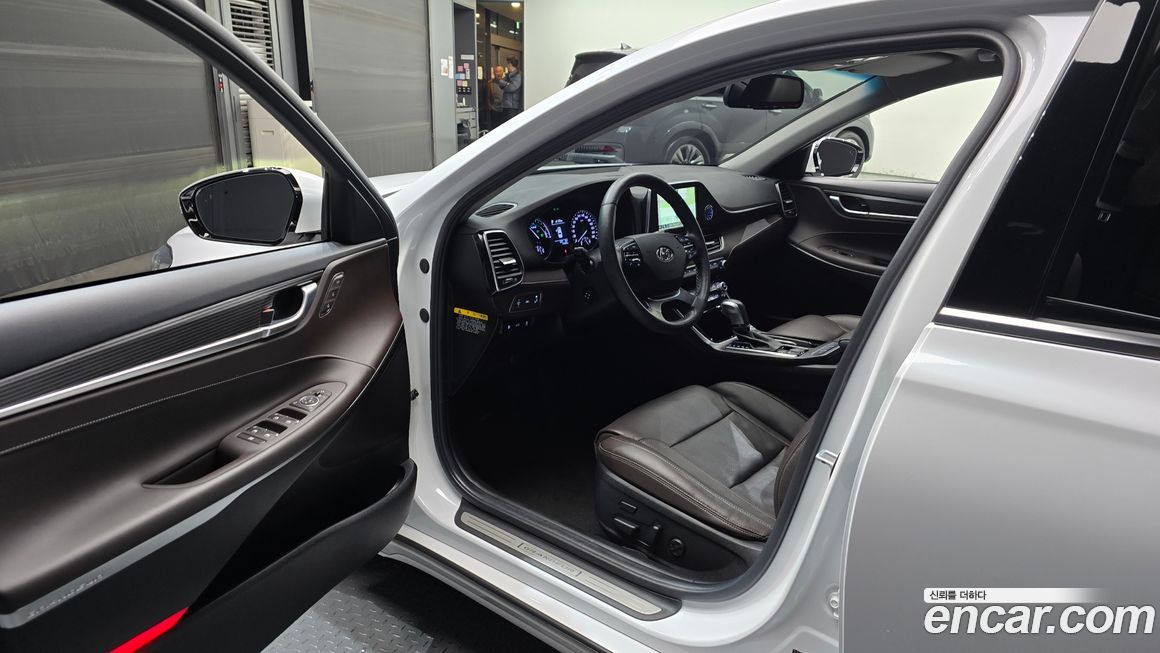 Hyundai Grandeur 2018