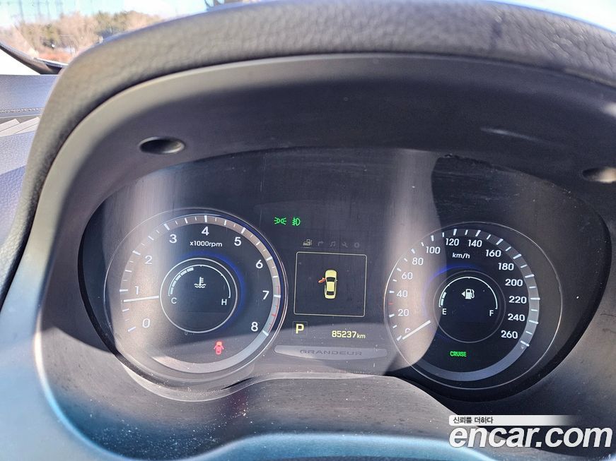 Hyundai Grandeur 2016