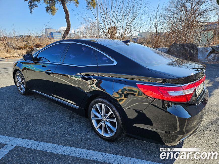 Hyundai Grandeur 2016