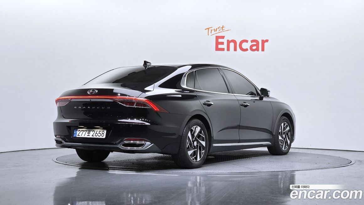 Hyundai Grandeur 2022