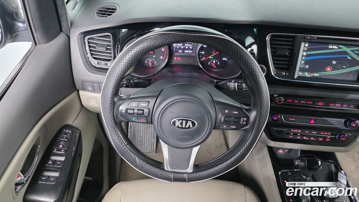 Kia Canival 2016