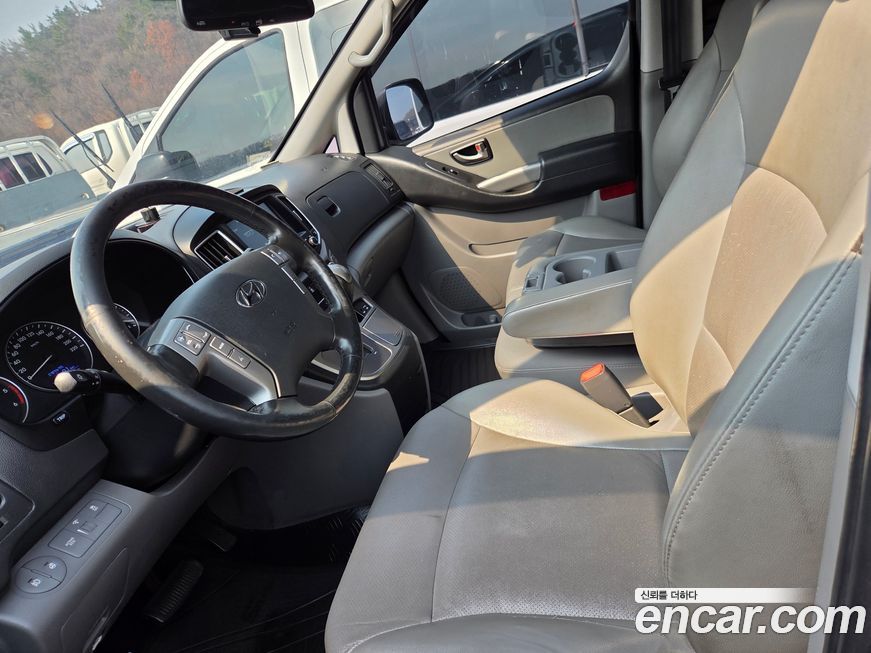 Hyundai Starex 2020