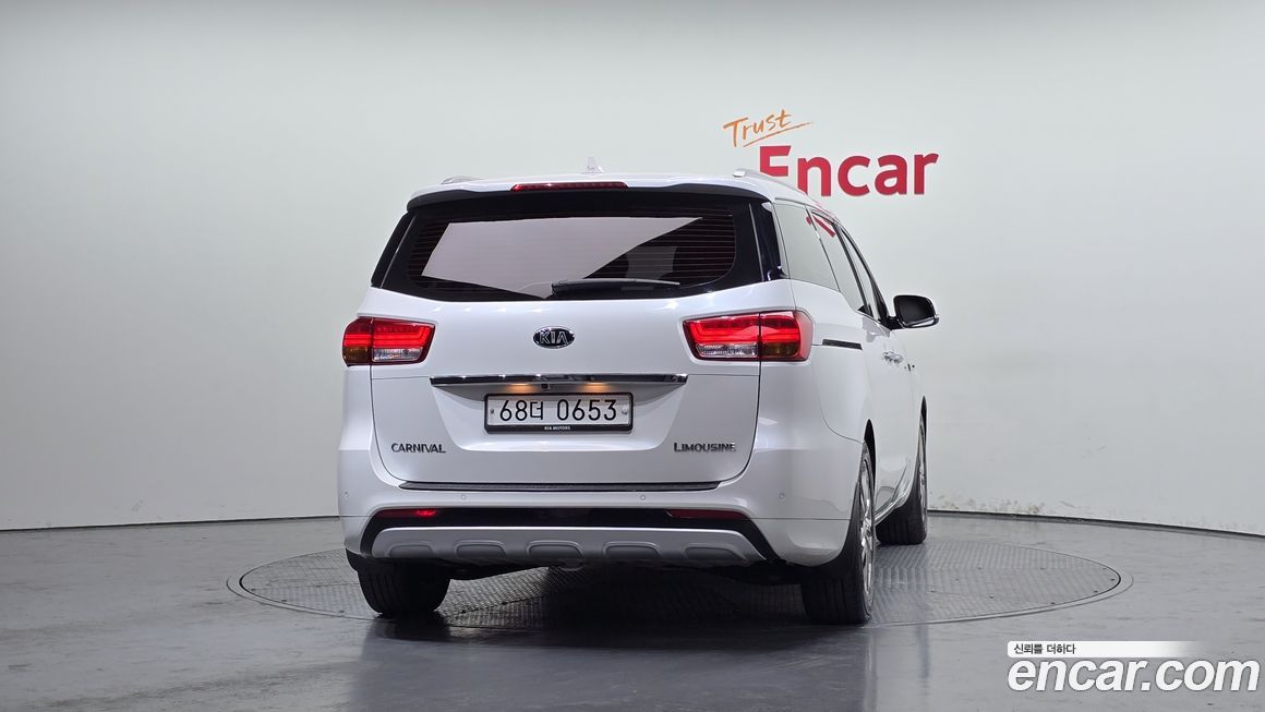 Kia Canival 2016