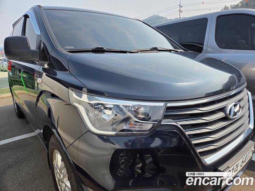 Hyundai Starex 2020