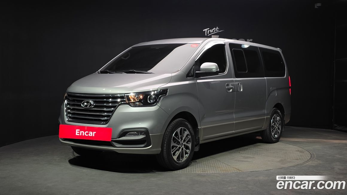 Hyundai Starex 2019