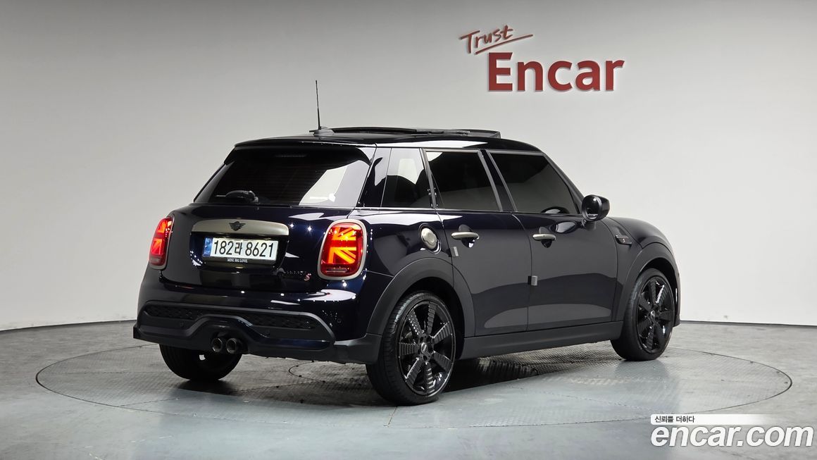 Mini Cooper 2023