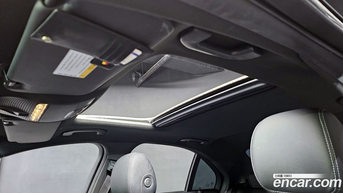 Mercedes-Benz C-Class 2020