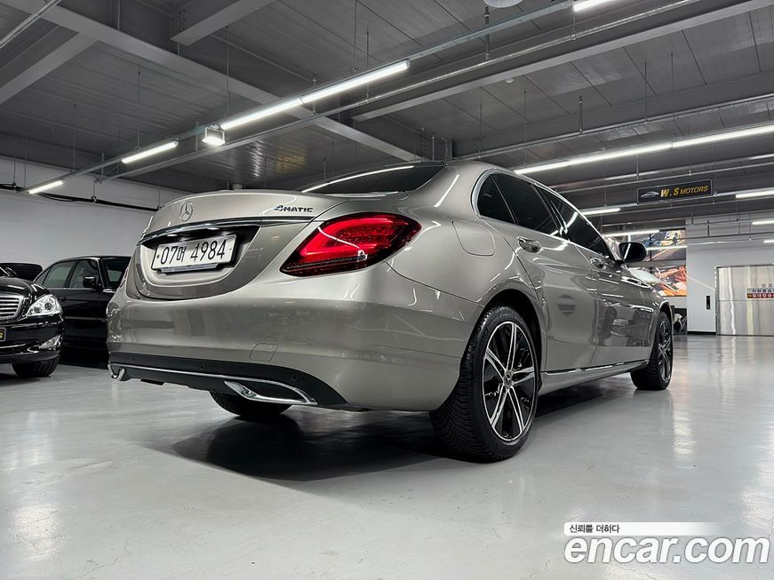 Mercedes-Benz C-Class 2019