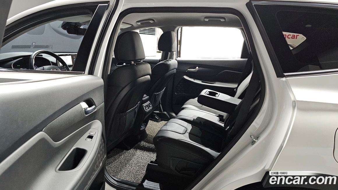 Hyundai Santafe 2022