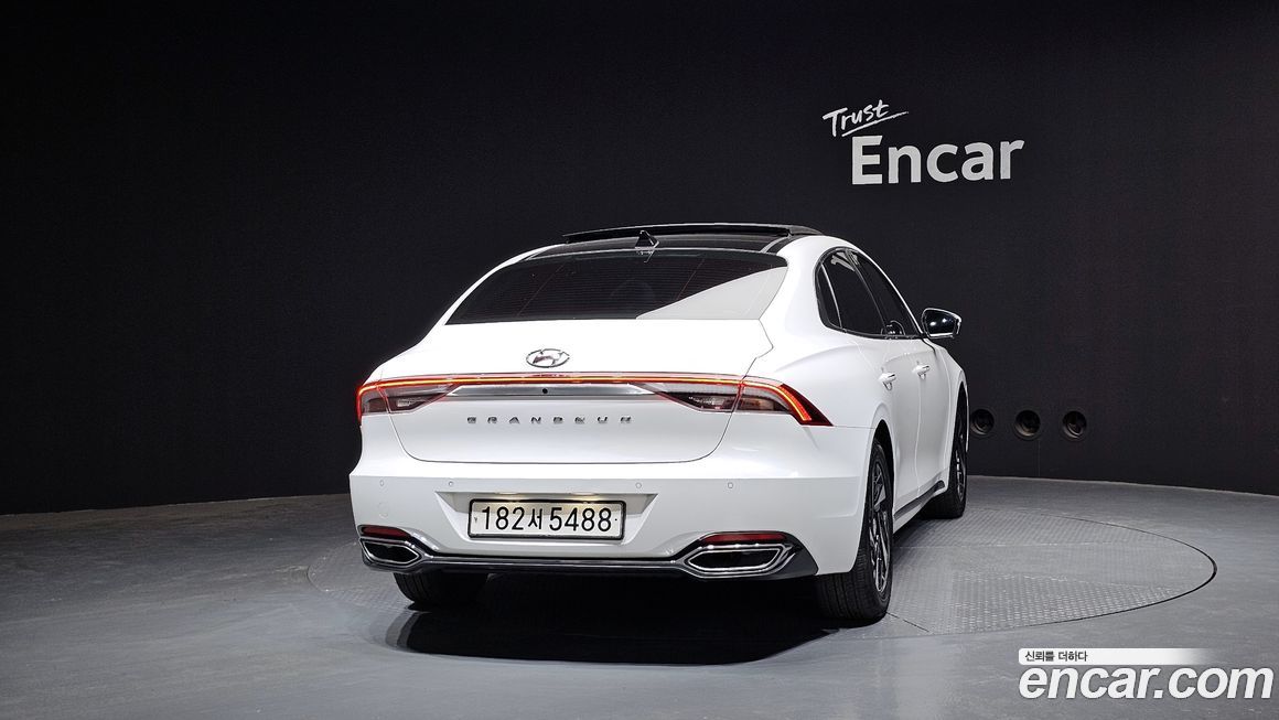 Hyundai Grandeur 2022