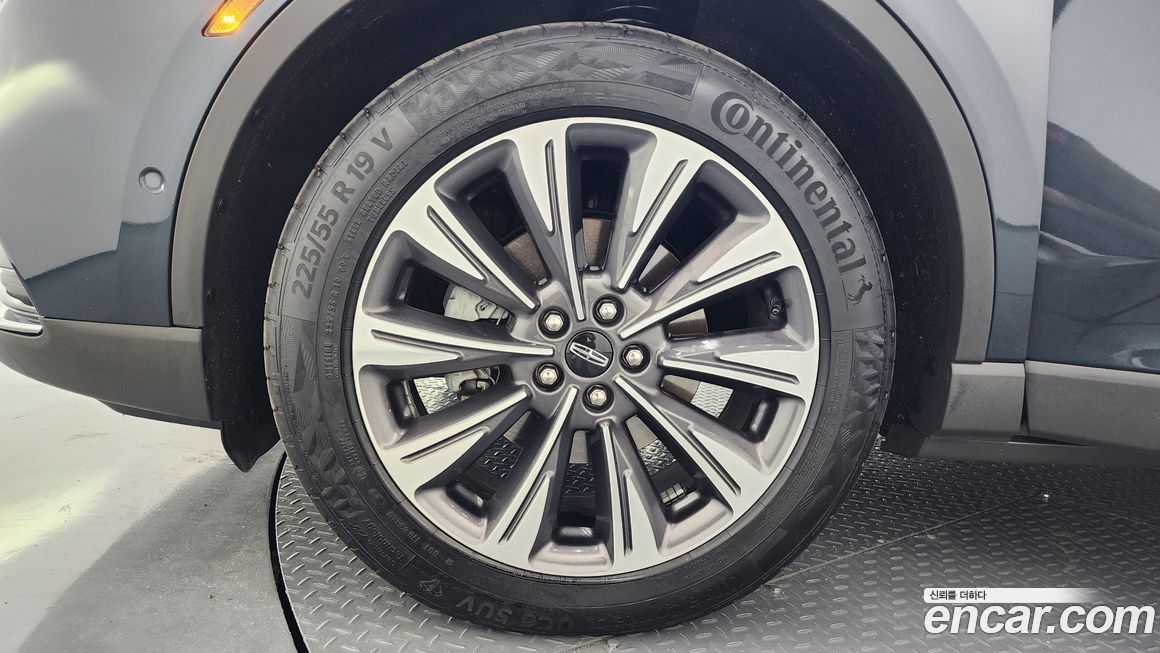 Lincoln Corsair 2022