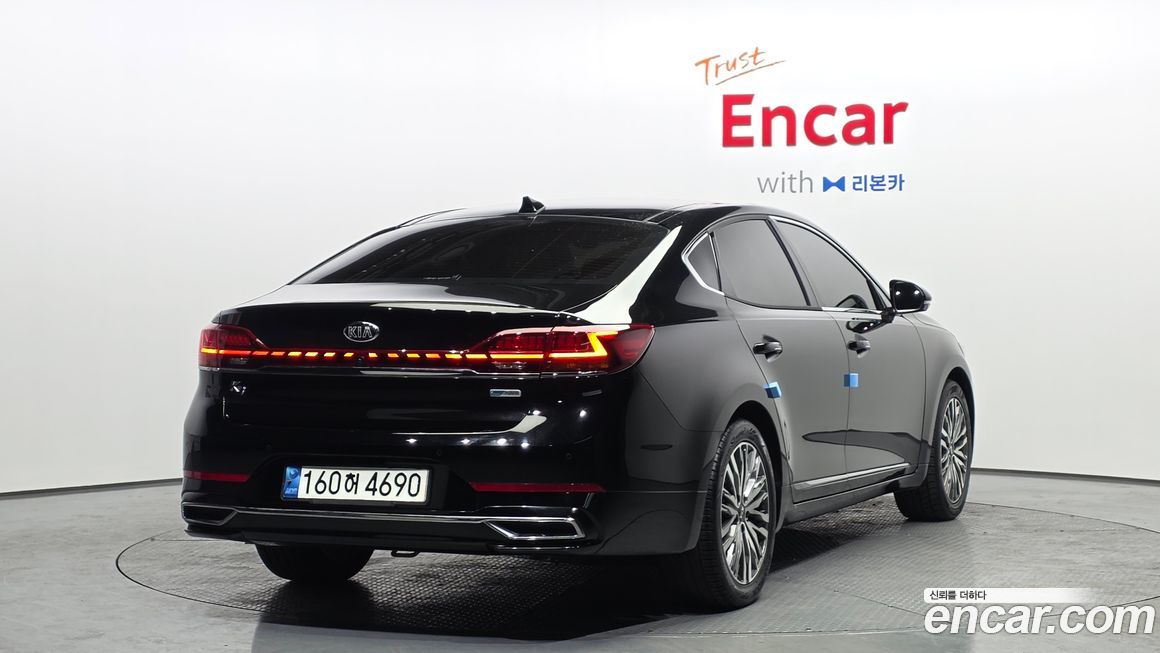 Kia K7 2021
