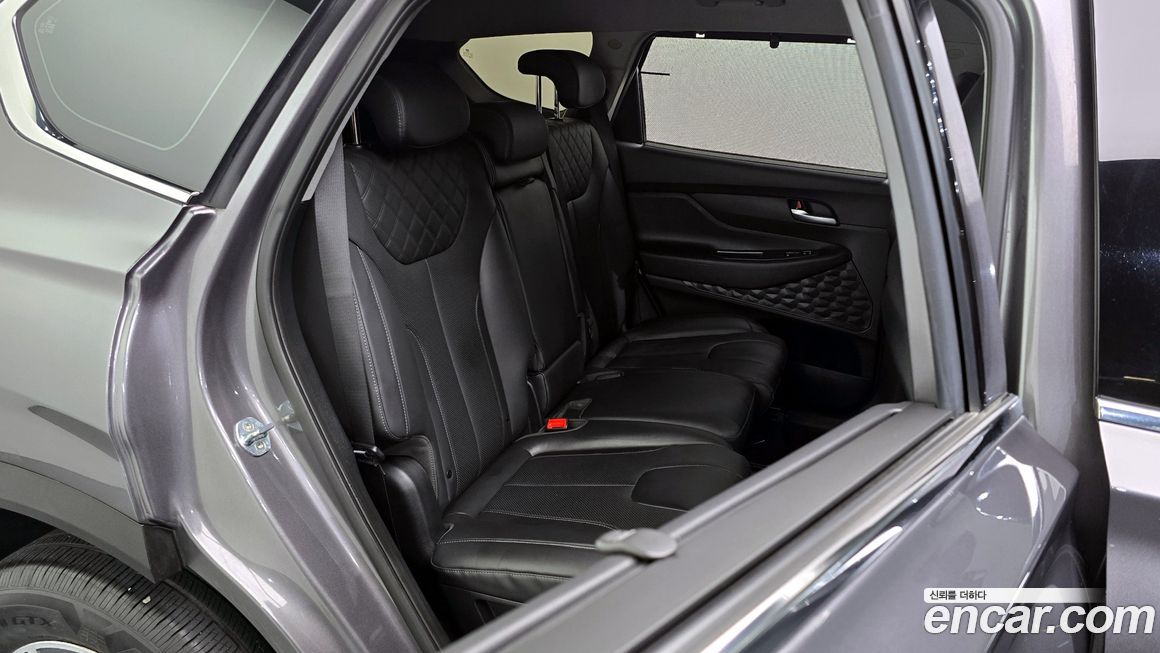 Hyundai Santafe 2022