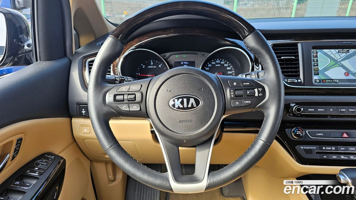 Kia Canival 2019