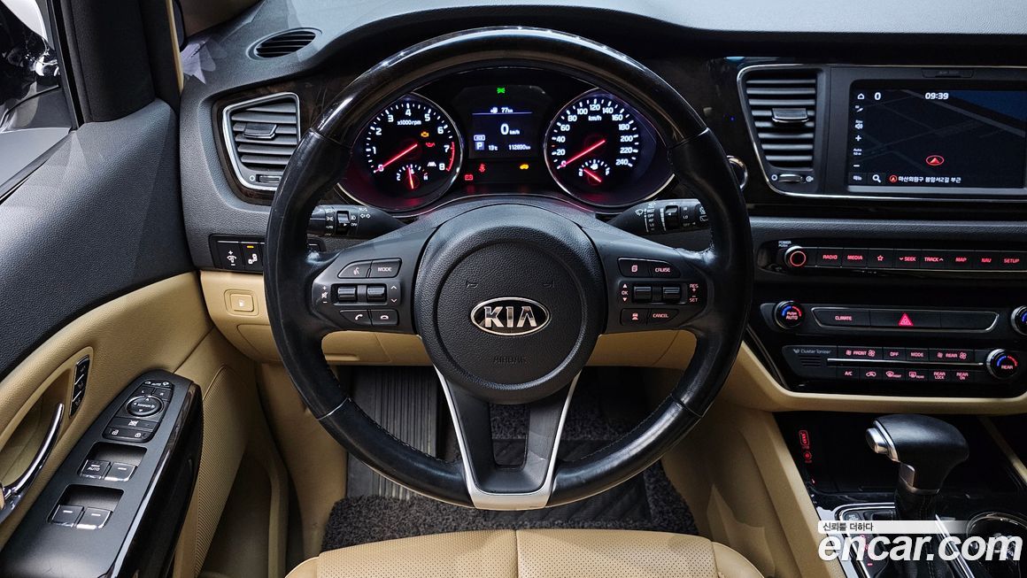 Kia Canival 2019