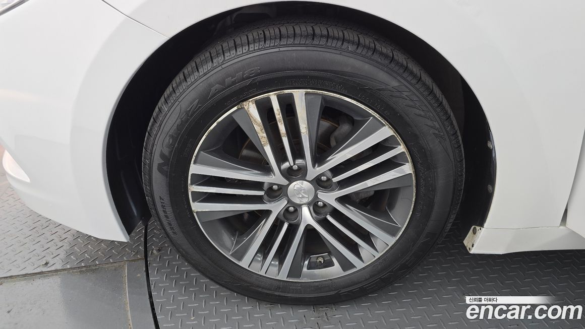 Hyundai Grandeur 2014