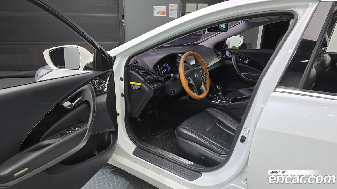 Hyundai Grandeur 2014