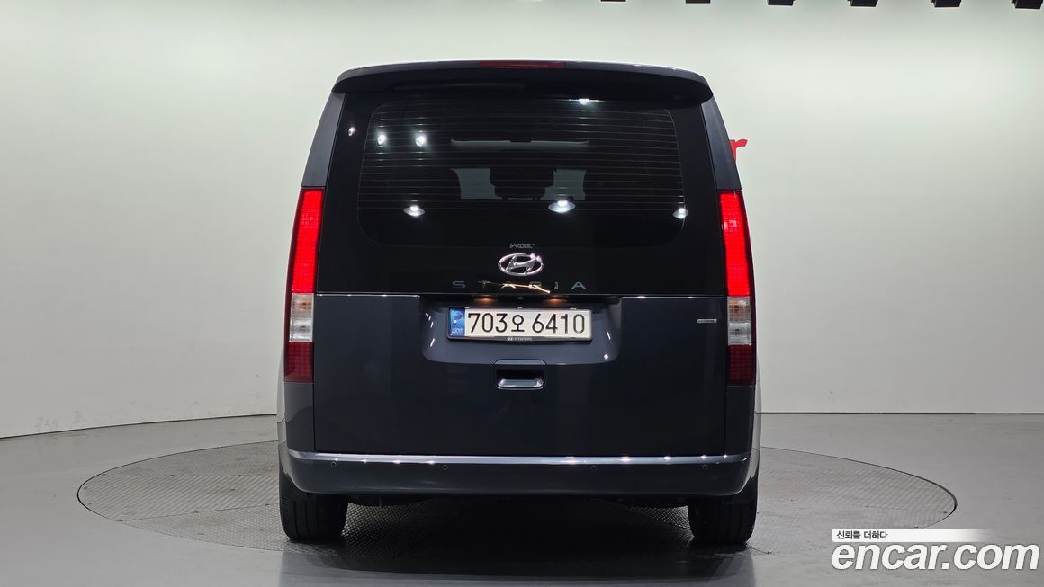Hyundai Staria 2022