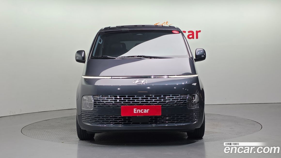 Hyundai Staria 2022