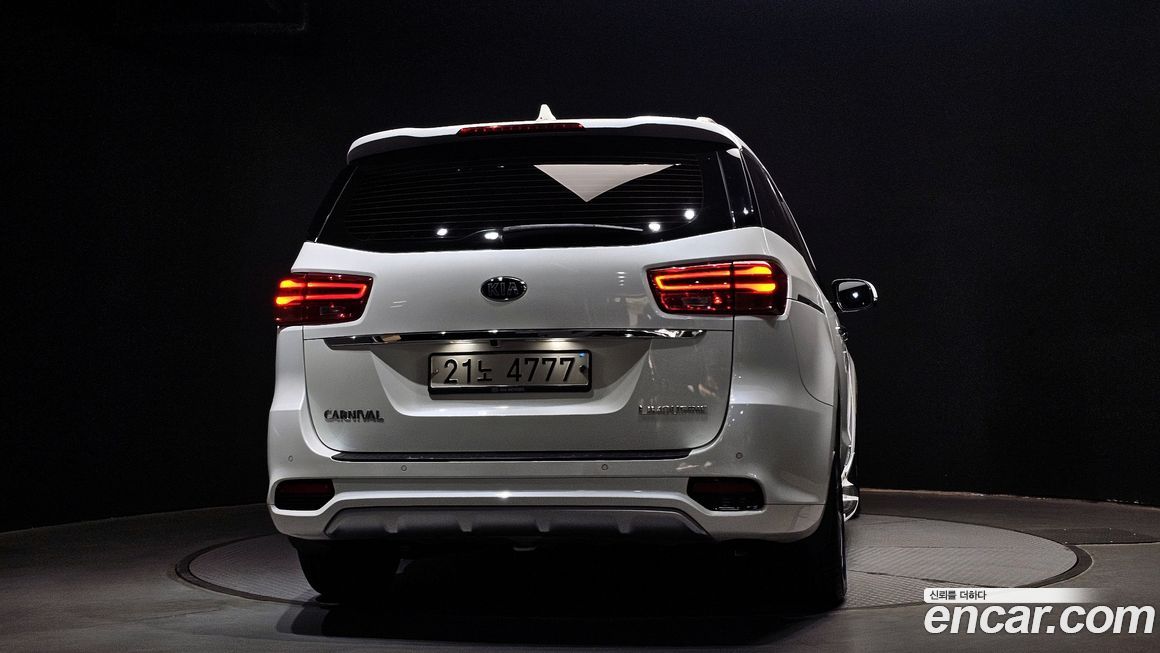 Kia Canival 2019