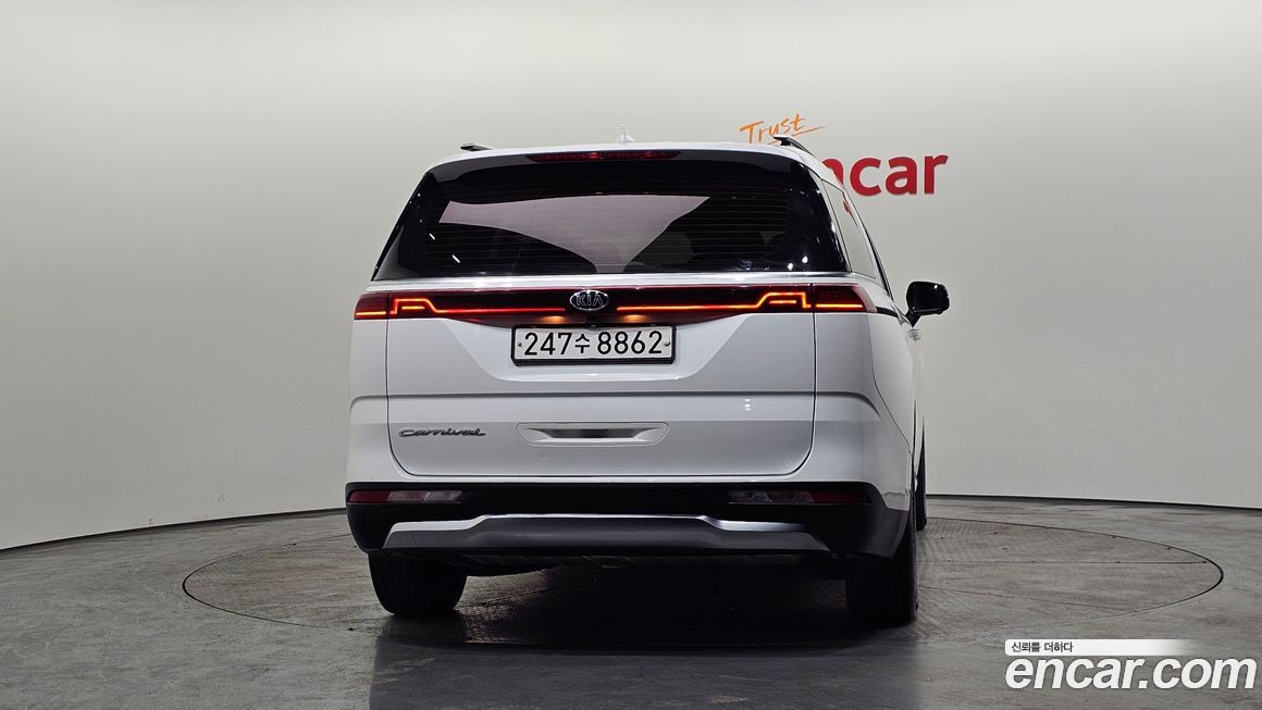 Kia Canival 2021