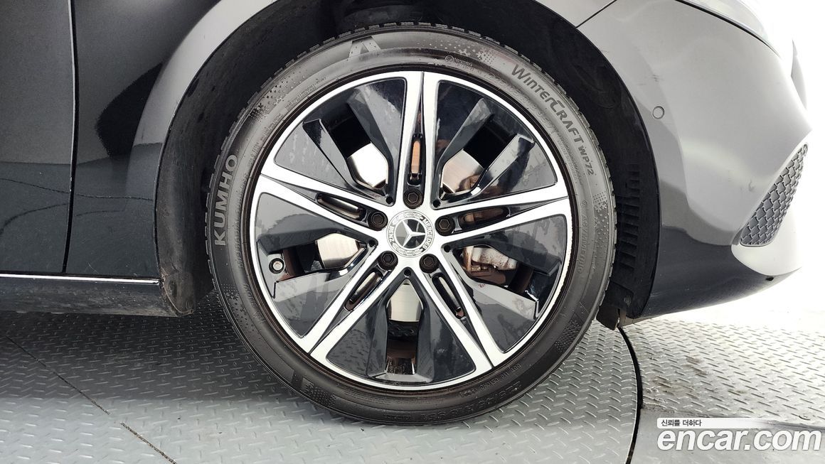 Mercedes-Benz A-Class 2024