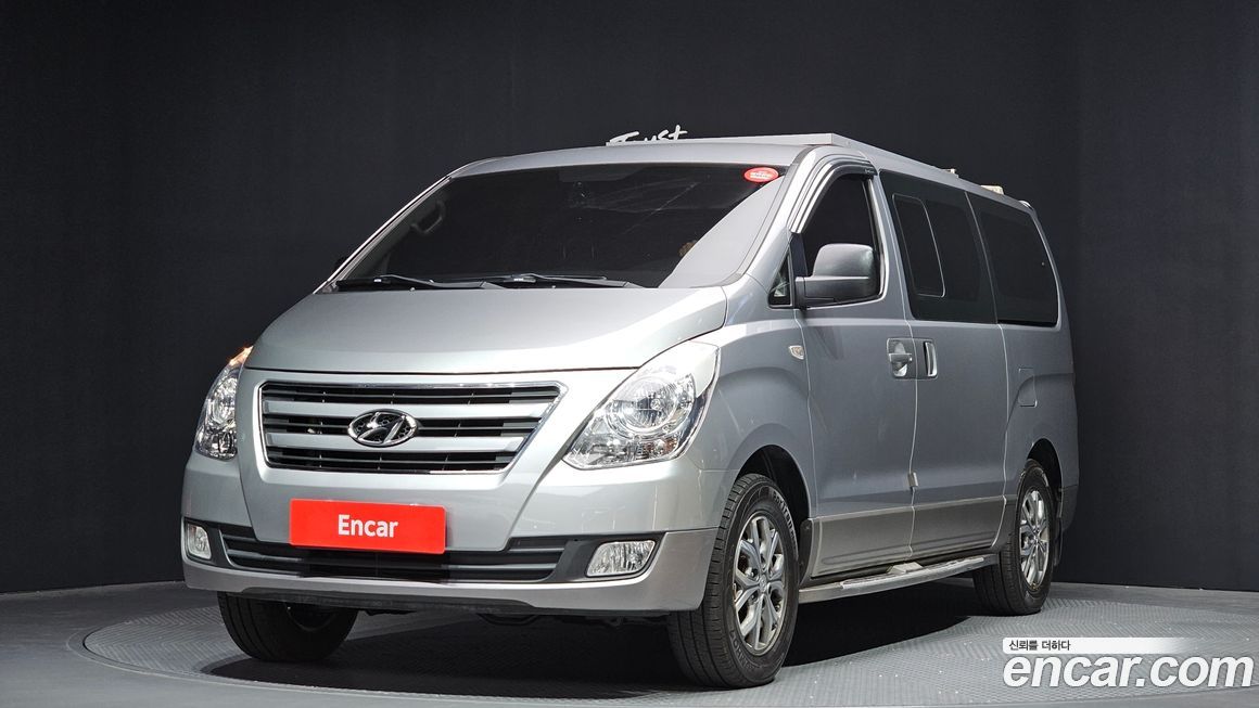 Hyundai Starex 2018