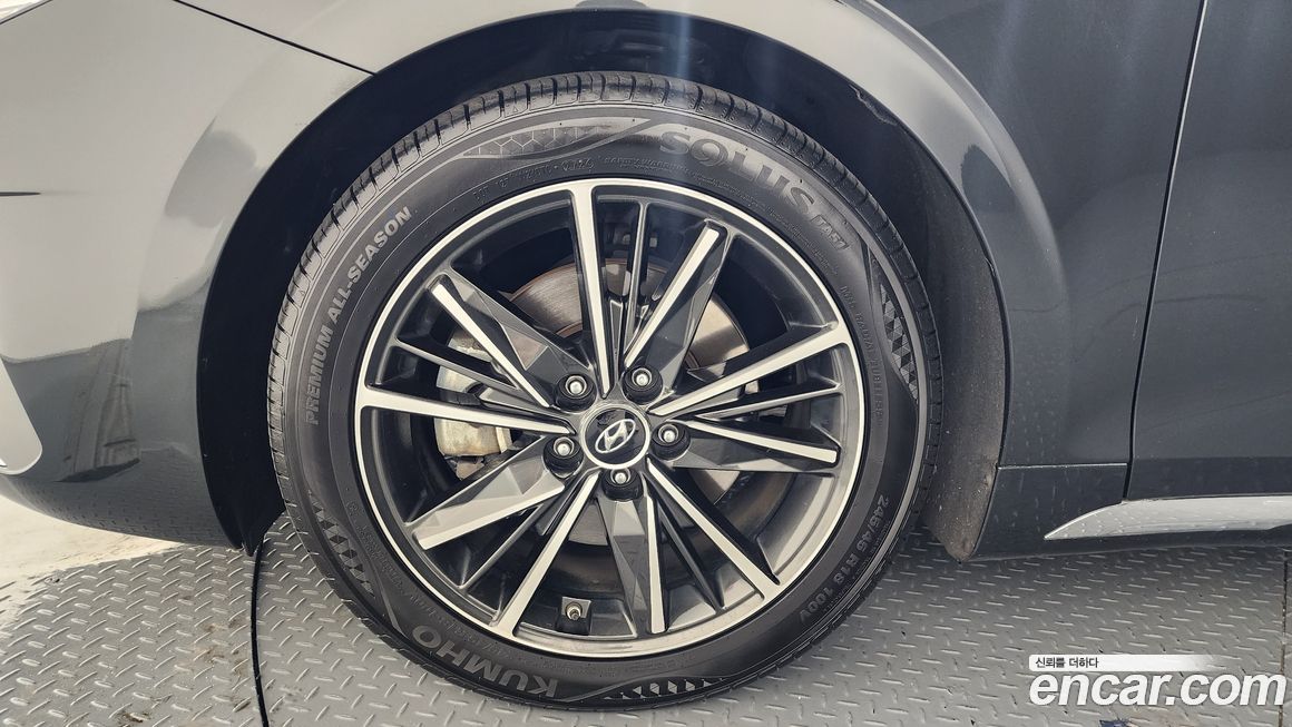 Hyundai Grandeur 2022