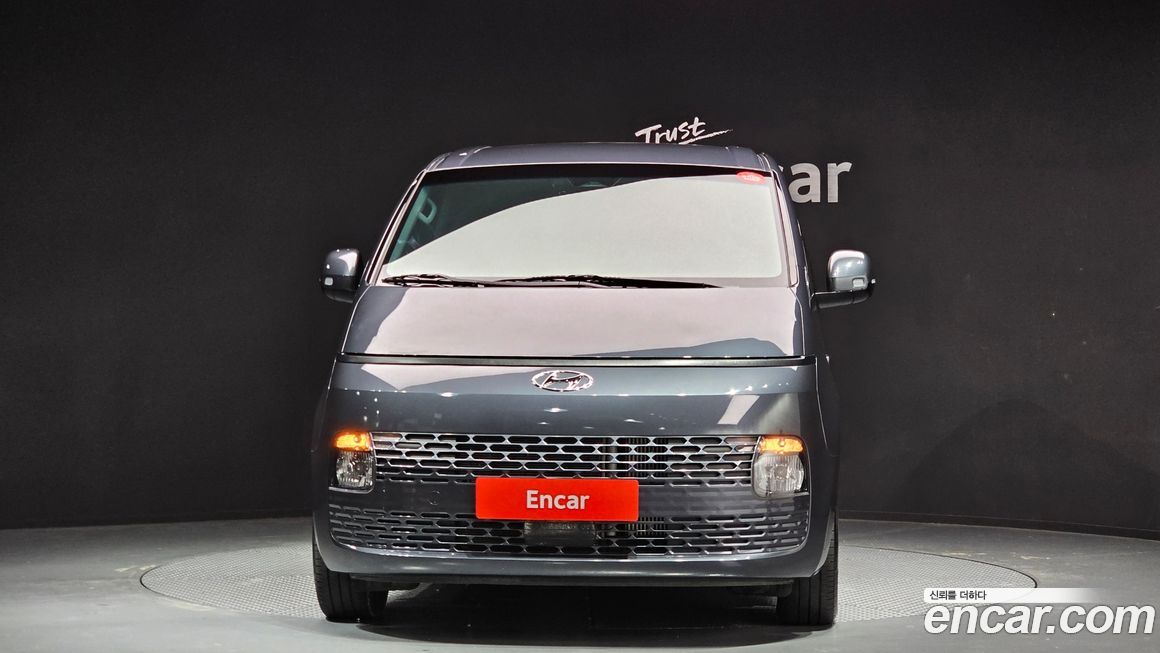 Hyundai Staria 2023