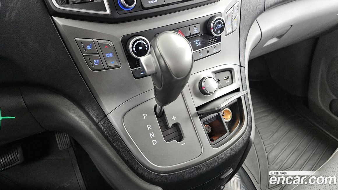 Hyundai Starex 2018