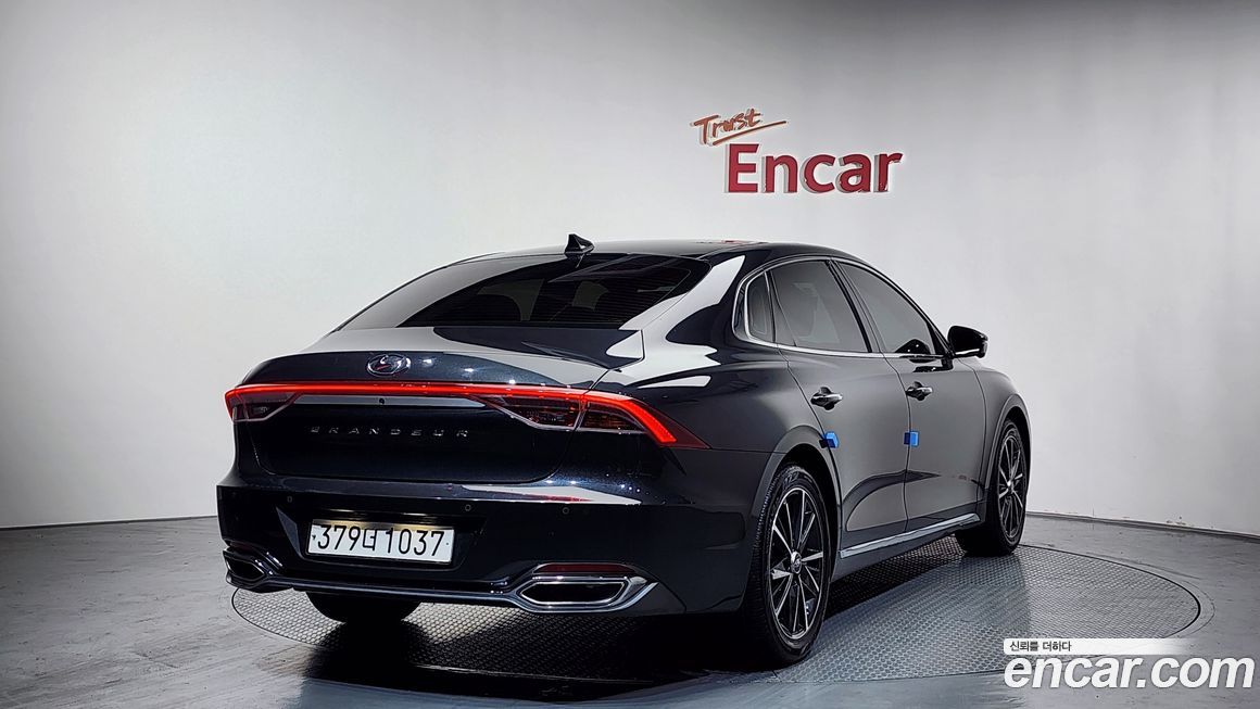 Hyundai Grandeur 2022