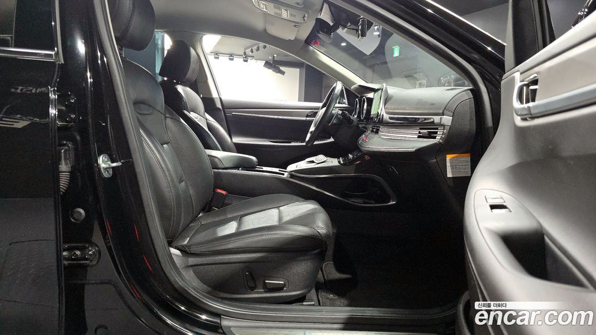 Hyundai Grandeur 2021